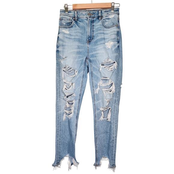 American Eagle Stretch Mom Light Wash Distressed 2R - Picture 1 of 9